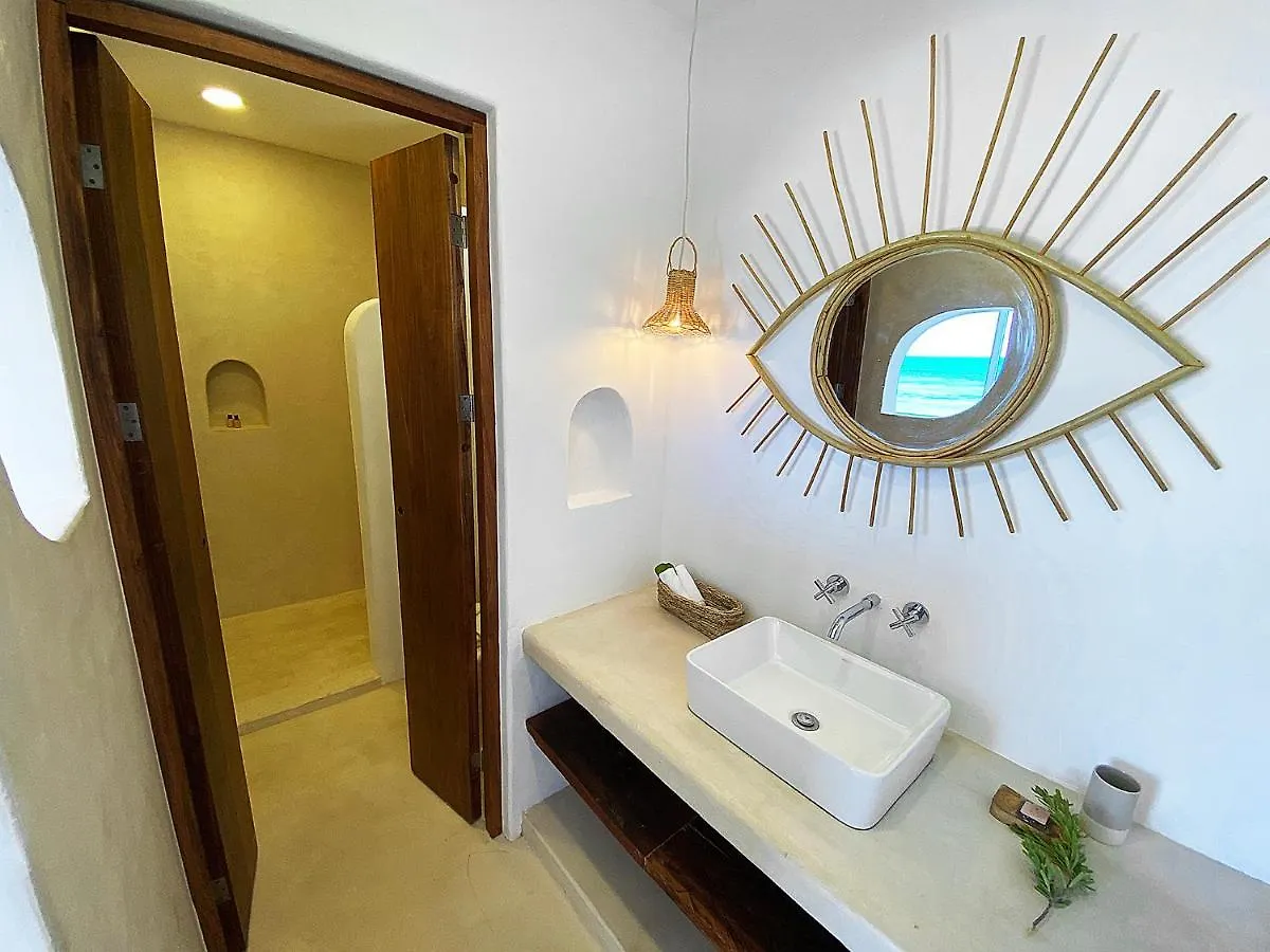 Guest house Casa Alkimia Oceanfront Hotel Isla Mujeres