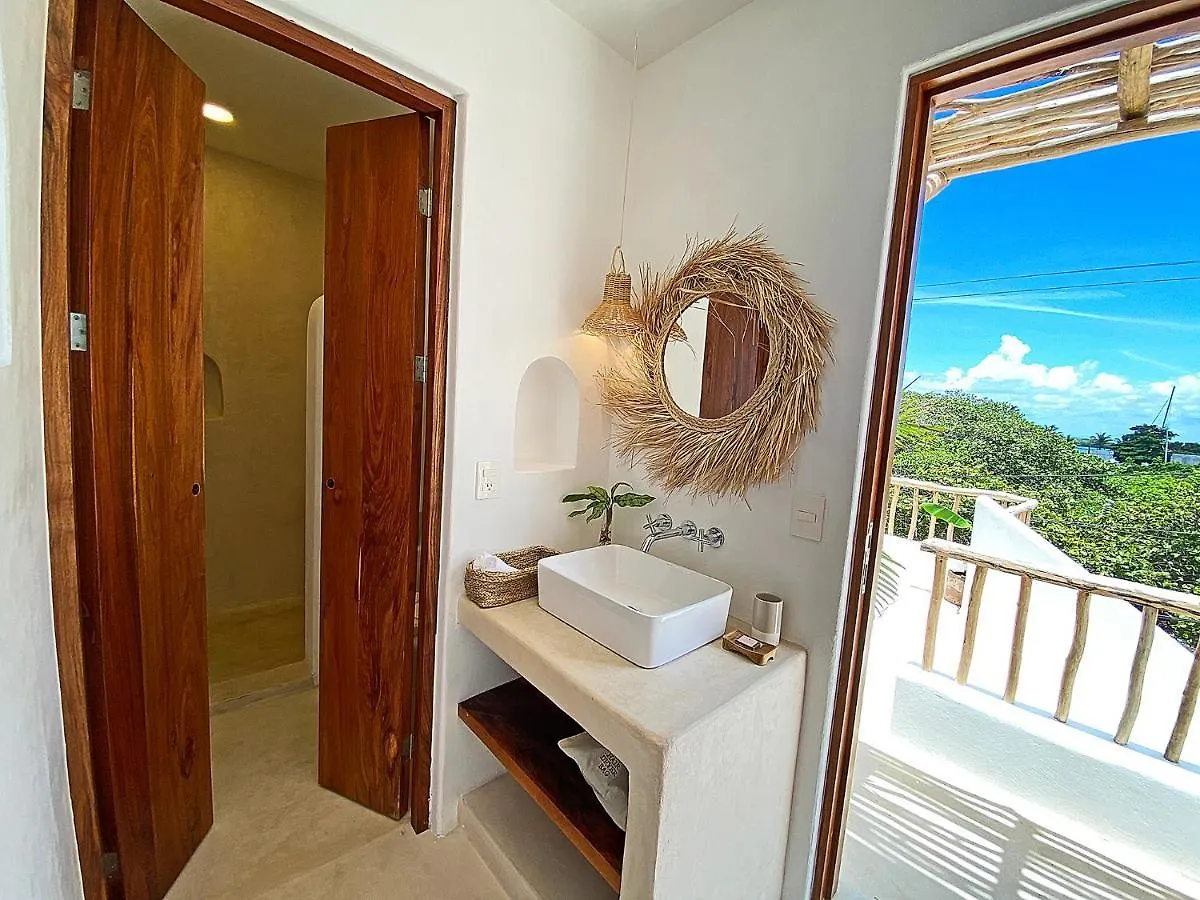Casa Alkimia Oceanfront Hotel Isla Mujeres Guest house